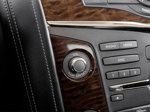 Used 2020 Nissan Armada SL w/ Premium Package image 26