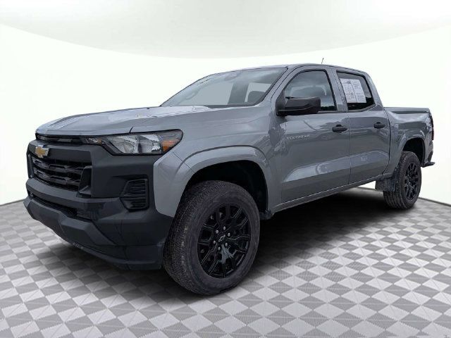 Used 2025 Chevrolet Colorado W/T w/ WT Custom Package RWD image 8