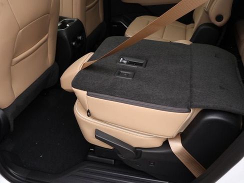 New 2026 Buick Enclave Preferred w/ Power Package AWD/4WD image 17