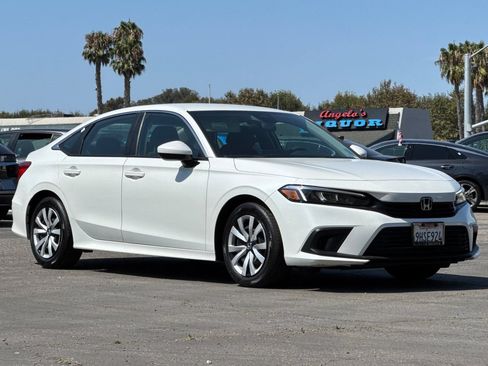 Used 2023 Honda Civic LX image 2