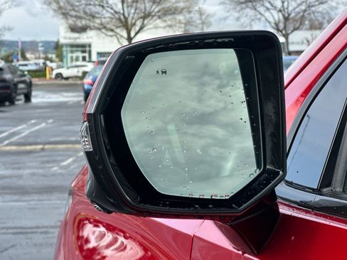 Certified 2024 Cadillac Escalade Sport w/ LPO, ONYX Package image 55