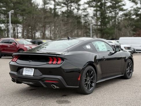New 2026 Ford Mustang Coupe image 4