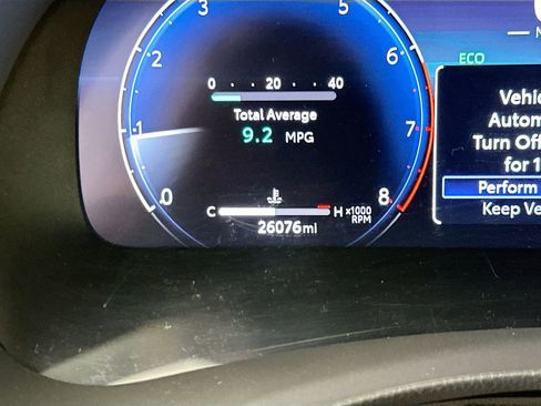 Used 2024 Toyota Highlander Limited image 12