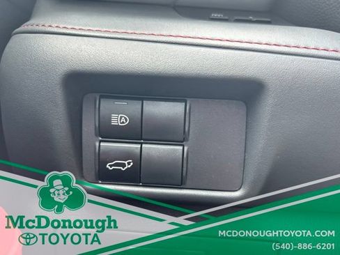 Used 2022 Toyota Highlander XSE AWD/4WD image 21