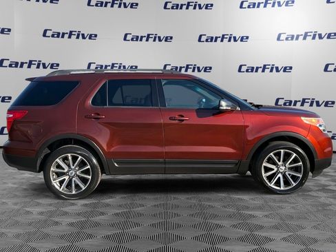 Used 2015 Ford Explorer XLT w/ Equipment Group 202B image 7