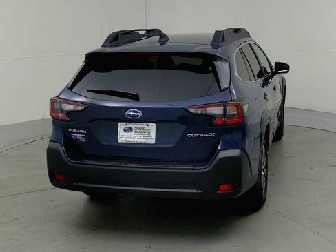 New 2025 Subaru Outback Premium image 9