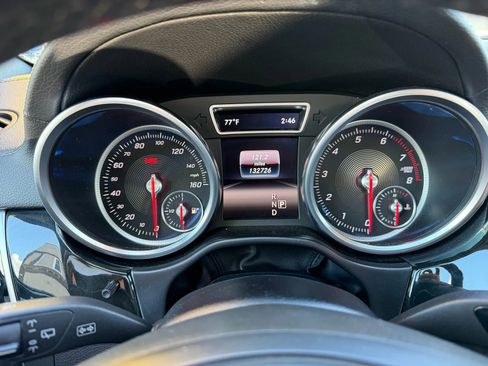 Used 2017 Mercedes-Benz GLS 550 4MATIC w/ Driver Assistance Package image 25