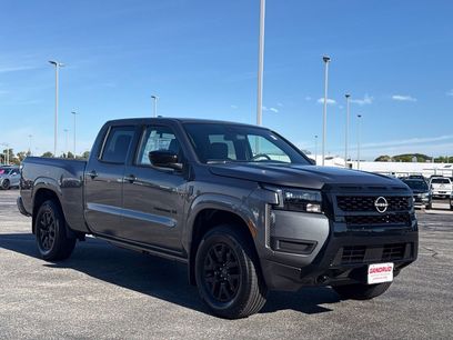 New 2027 Nissan Frontier SV w/ SV Convenience Package