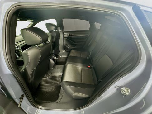 Used 2021 Honda Accord Sport image 24