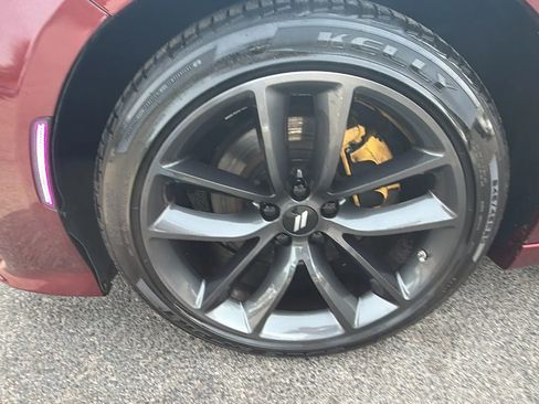 Used 2018 Dodge Charger R/T w/ Plus Group image 10