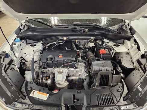 Used 2024 Honda HR-V LX image 9