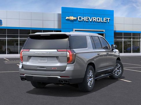 New 2026 GMC Yukon XL Denali w/ Sun & Power Step Package image 4
