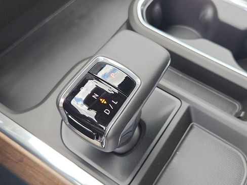 Certified 2025 Chevrolet Silverado 1500 High Country w/ Midnight Edition image 22