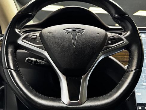 Used 2015 Tesla Model S P85D image 23