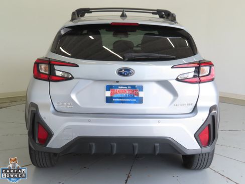 Used 2024 Subaru Crosstrek 2.5i Limited AWD/4WD image 4