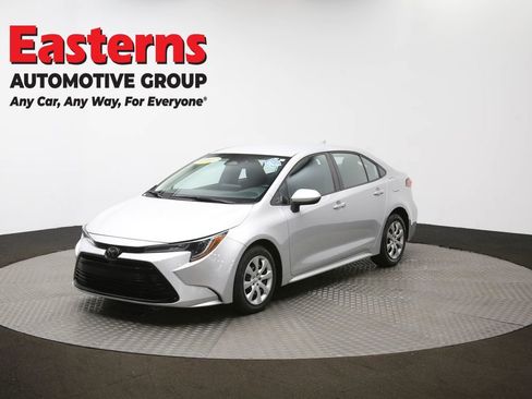 Used 2023 Toyota Corolla LE image 54