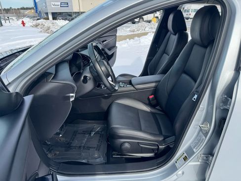 Used 2019 MAZDA MAZDA3 AWD Sedan image 9