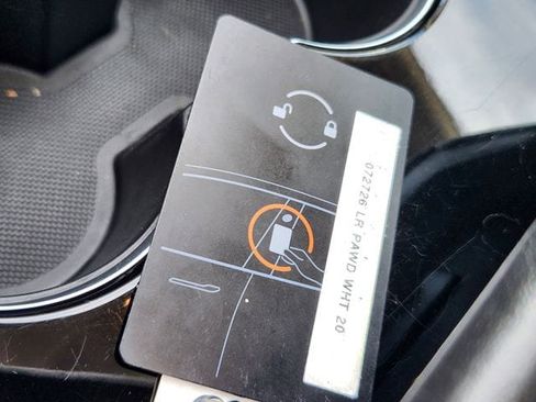 Used 2018 Tesla Model 3 Performance image 17