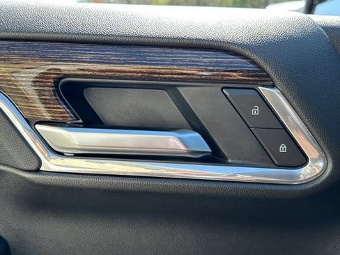 Certified 2025 GMC Sierra 1500 Elevation AWD/4WD image 23