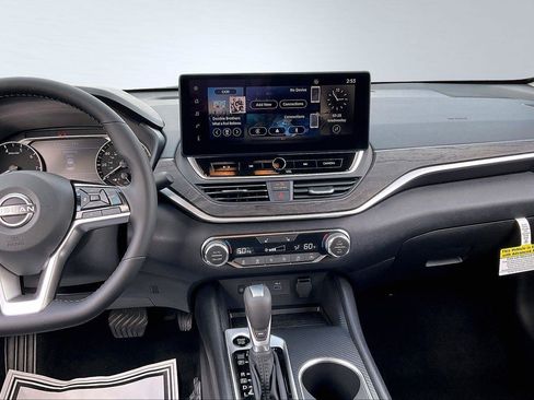 New 2026 Nissan Altima 2.5 SV FWD image 8