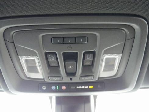 Used 2023 Chevrolet Silverado 2500 High Country w/ Technology Package image 21