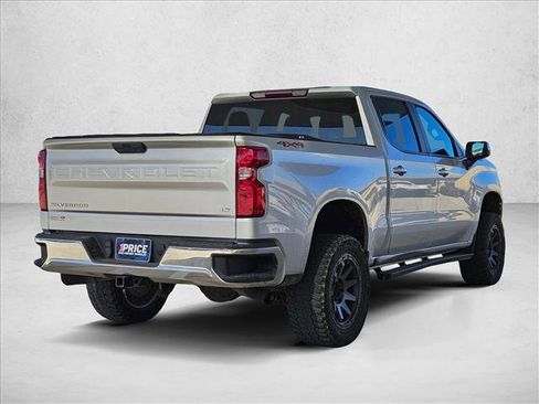 Used 2021 Chevrolet Silverado 1500 LT w/ Bed Protection Package image 3