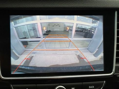 Used 2017 Buick Encore Preferred AWD/4WD image 4