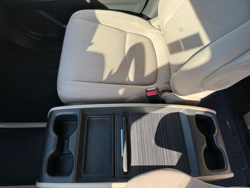 Used 2018 Honda Odyssey EX image 14