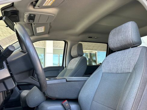 Used 2024 Ford F350 XLT image 5