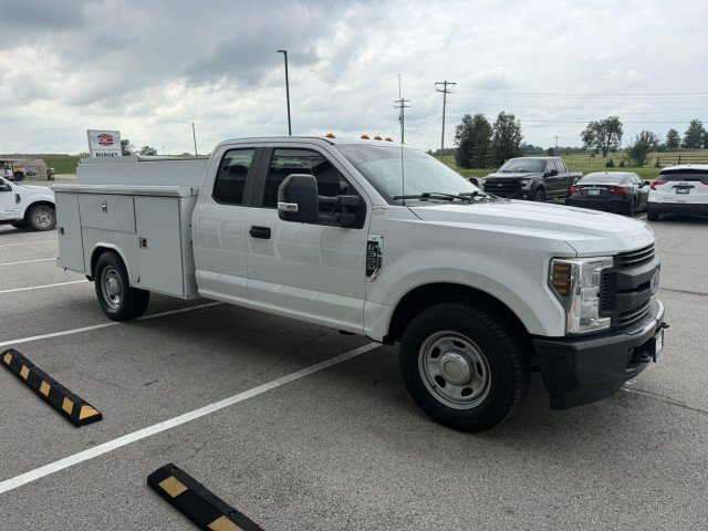 Used 2019 Ford F350 XL w/ Power Equipment Group RWD image 3