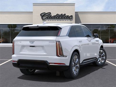 New 2025 Cadillac Escalade IQ Luxury 2 w/ LPO, Radiant Package image 4