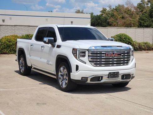 Used 2023 GMC Sierra 1500 Denali AWD/4WD image 9