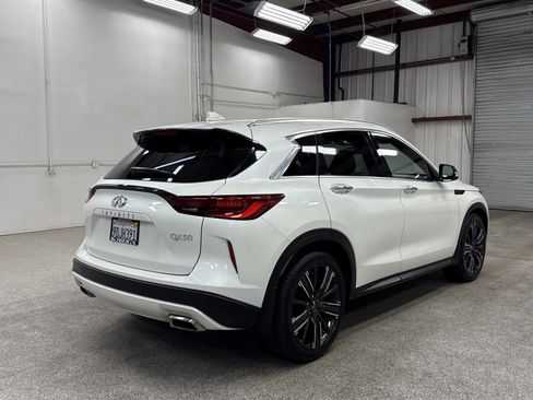Used 2022 INFINITI QX50 Luxe w/ Appearance Package image 21
