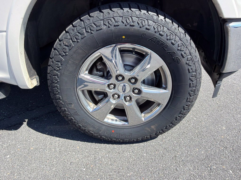 Used 2019 Ford F150 Lariat w/ Equipment Group 502A Luxury AWD/4WD image 10