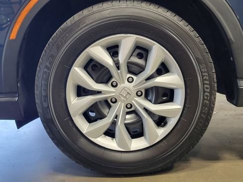 Certified 2024 Honda CR-V LX image 9