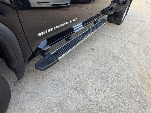 Used 2024 GMC Sierra 3500 SLT w/ SLT Premium Package image 13