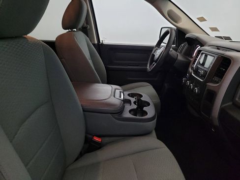Used 2017 RAM 1500 Express AWD/4WD image 21
