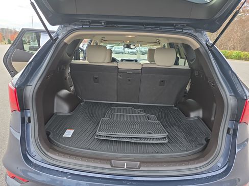Used 2017 Hyundai Santa Fe Sport image 12