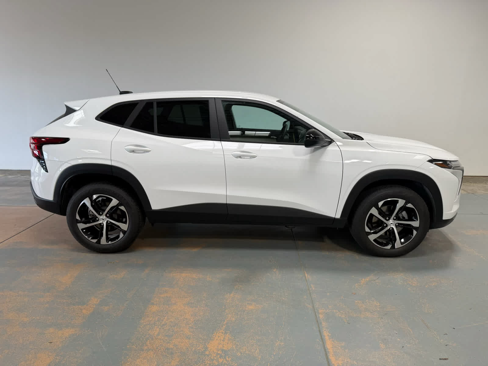 Used 2026 Chevrolet Trax RS w/ Driver Confidence Package FWD image 6