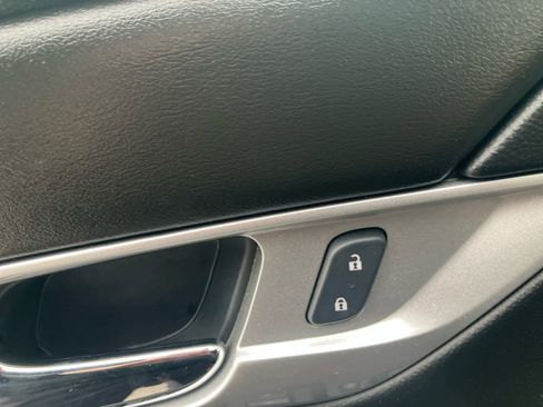 Used 2016 GMC Terrain SLE FWD image 12