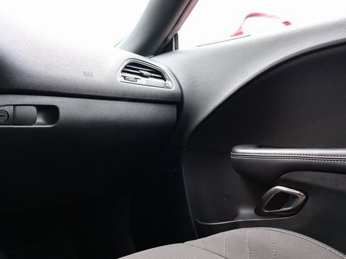 Used 2022 Dodge Challenger SRT Hellcat Redeye image 40