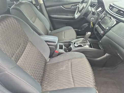 Used 2018 Nissan Rogue S FWD image 26