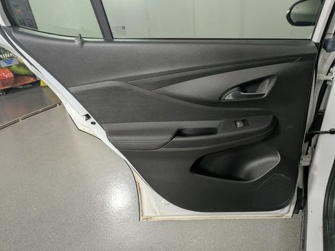 Used 2024 Buick Envista Sport Touring w/ Convenience II Package FWD image 15