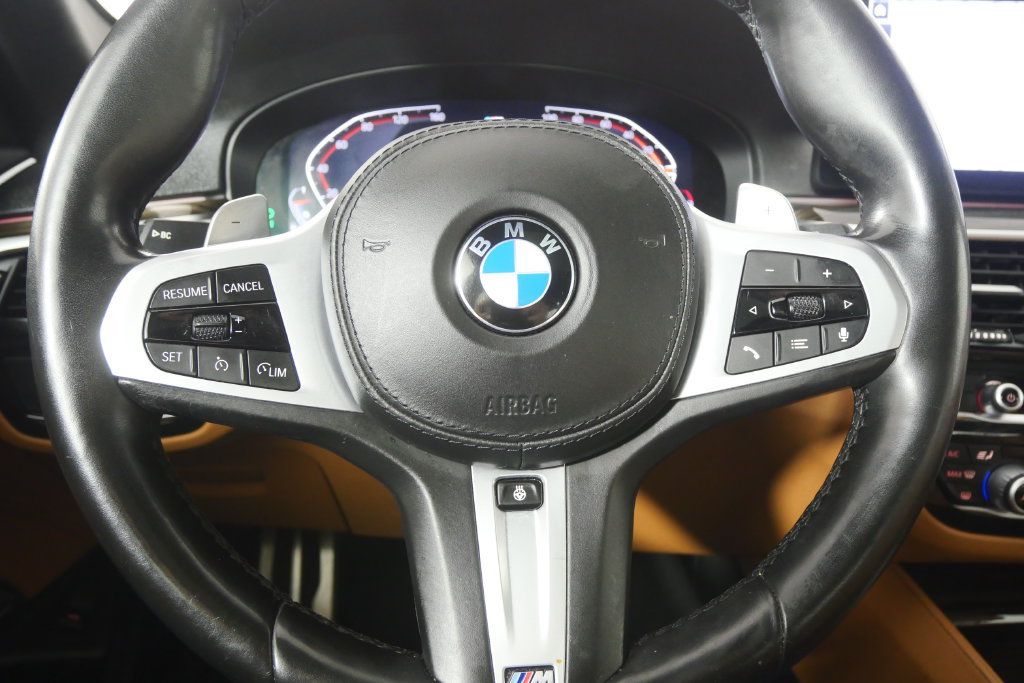 Used 2021 BMW 540i w/ M Sport Package RWD image 19
