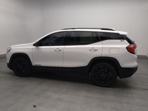 Used 2020 GMC Terrain SLT w/ Preferred Package image 3