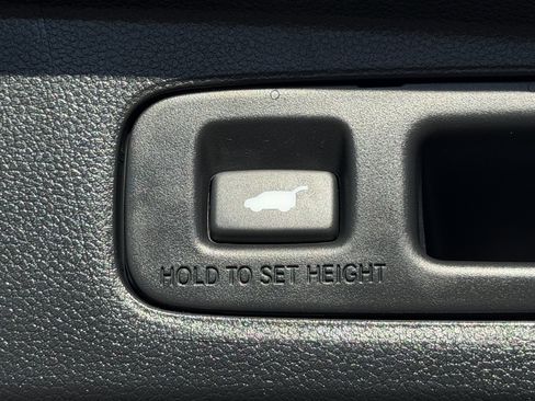 Used 2025 Honda CR-V Sport-L image 12