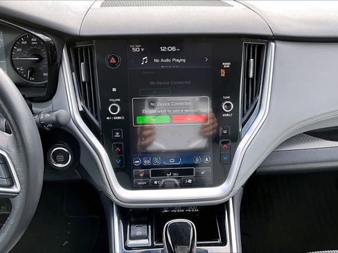 Used 2023 Subaru Outback Premium image 7