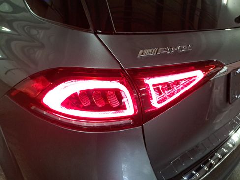 Used 2021 Mercedes-Benz GLE 53 AMG 4MATIC image 34