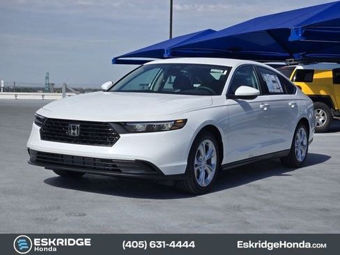 Certified 2025 Honda Accord LX image 2