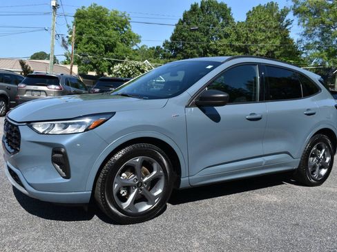 Used 2024 Ford Escape ST-Line w/ Equipment Group 301A FWD image 2